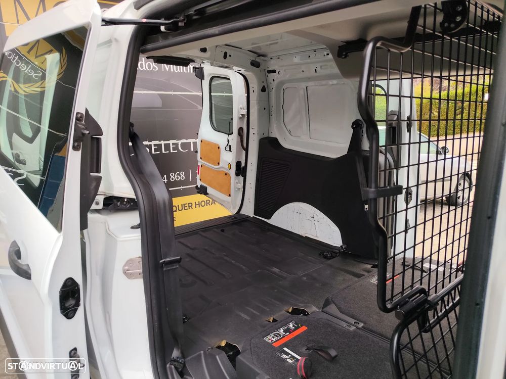 Ford Transit Connect - 14