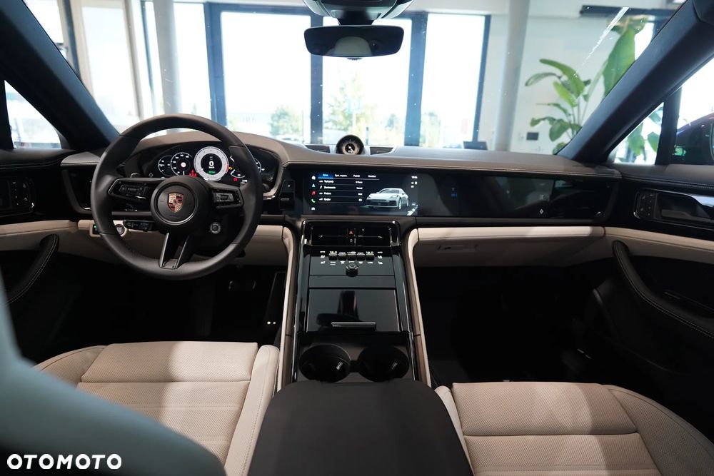 Porsche Panamera 4S E-Hybrid PHEV - 13