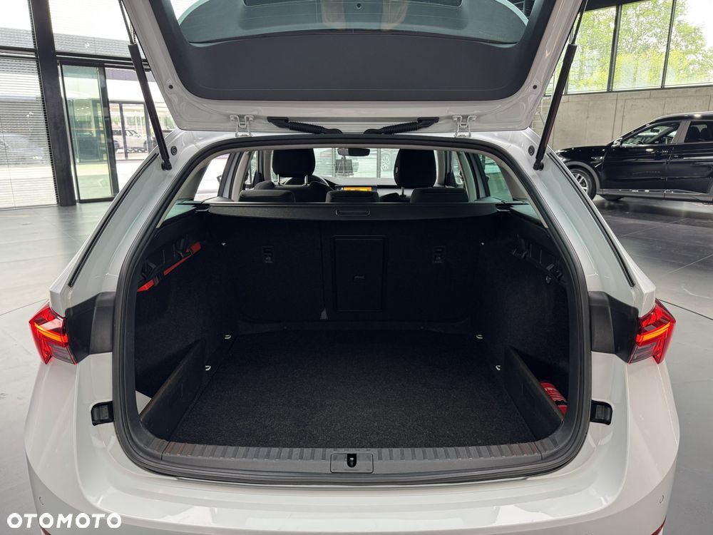 Skoda Octavia 2.0 TDI Ambition DSG - 19