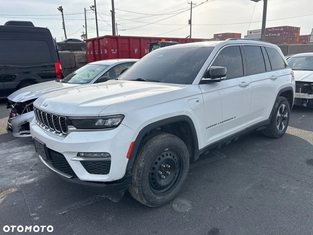 Jeep Grand Cherokee - 2