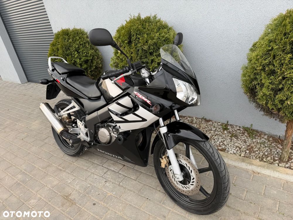 Honda CBR - 4