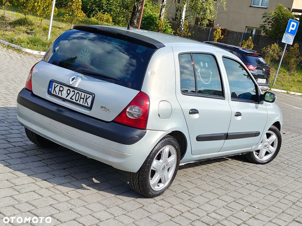 Renault Clio 1.5 dCi Campus - 5