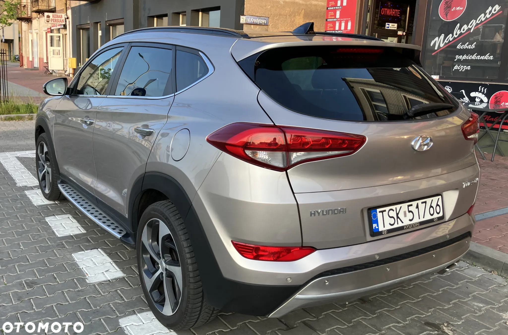 Hyundai Tucson - 4