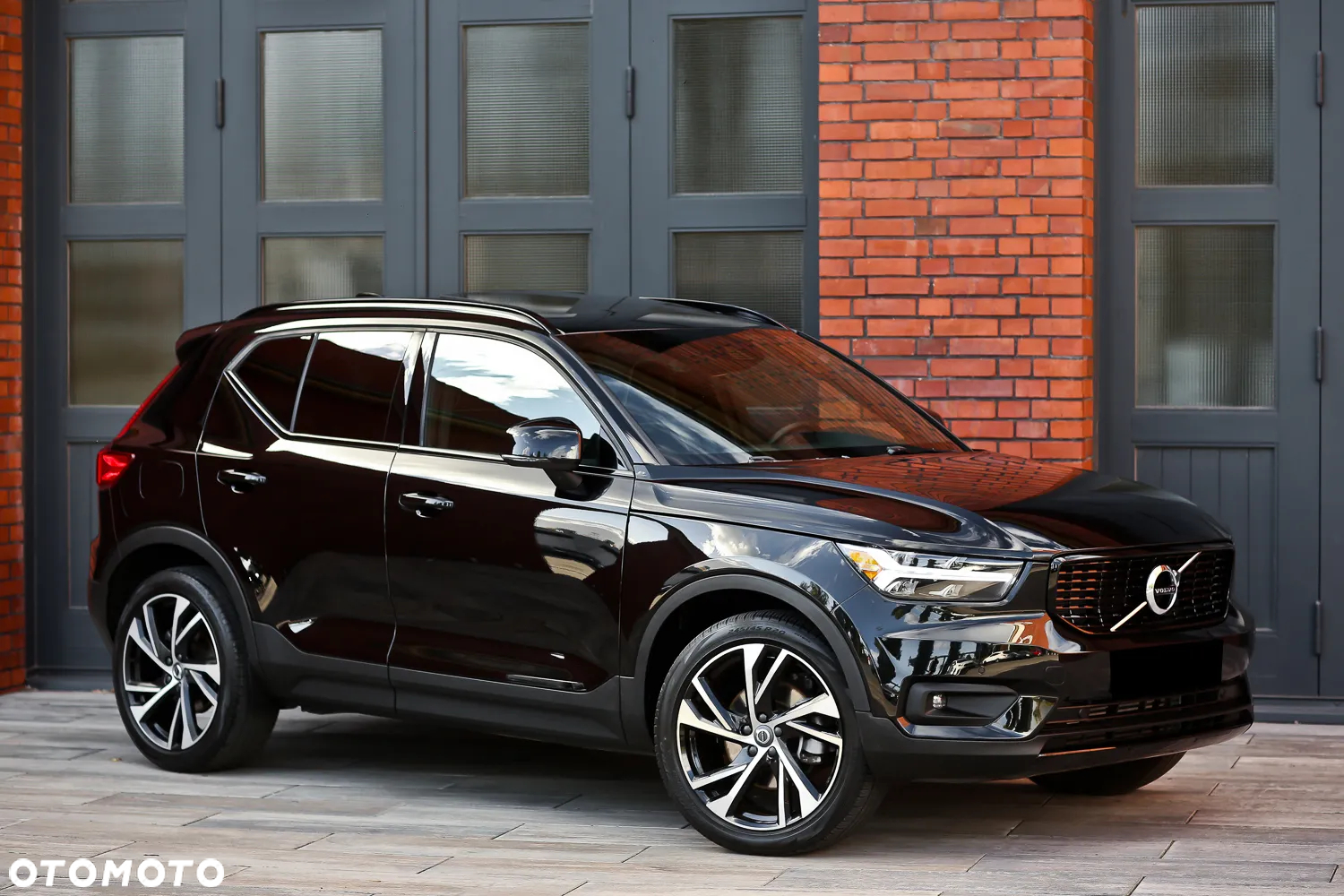 Volvo XC 40 T5 AWD R-Design - 5