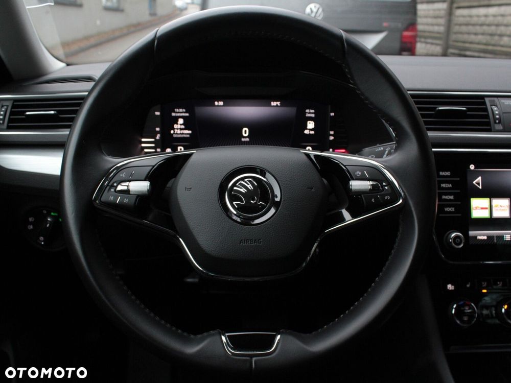 Skoda Superb 1.5 TSI Ambition DSG - 18