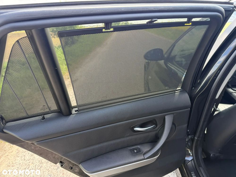BMW Seria 3 320d DPF - 14
