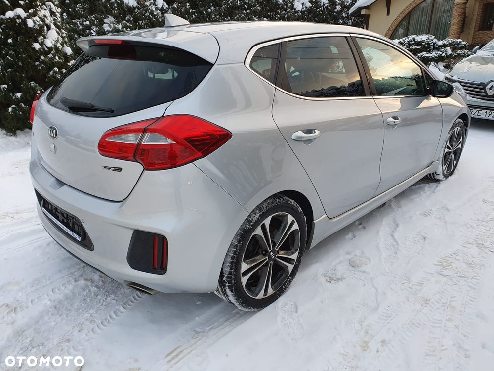 Kia Ceed 1.6 CRDi M - 10