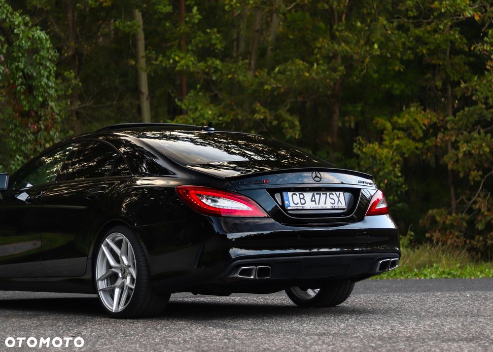 Mercedes-Benz CLS - 16