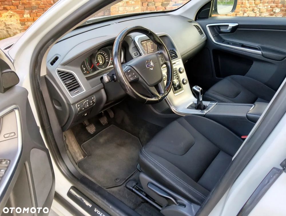 Volvo XC 60 - 16