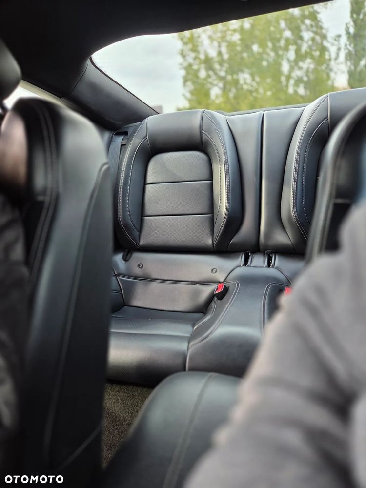 Ford Mustang 2.3 EcoBoost - 32