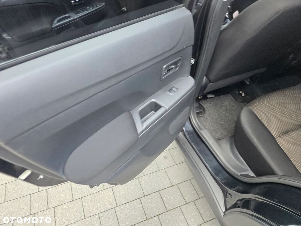 Mitsubishi ASX 1.6 2WD Diamant Edition - 16