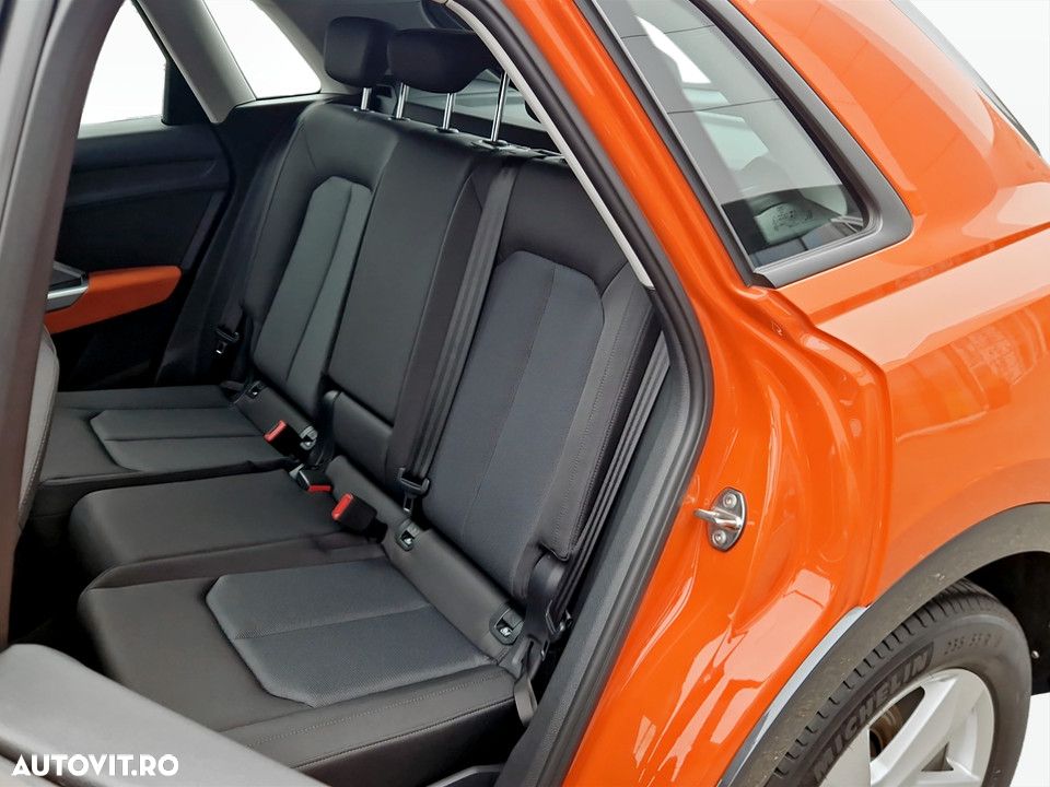 Audi Q3 2.0 40 TFSI S tronic quattro Advanced - 15