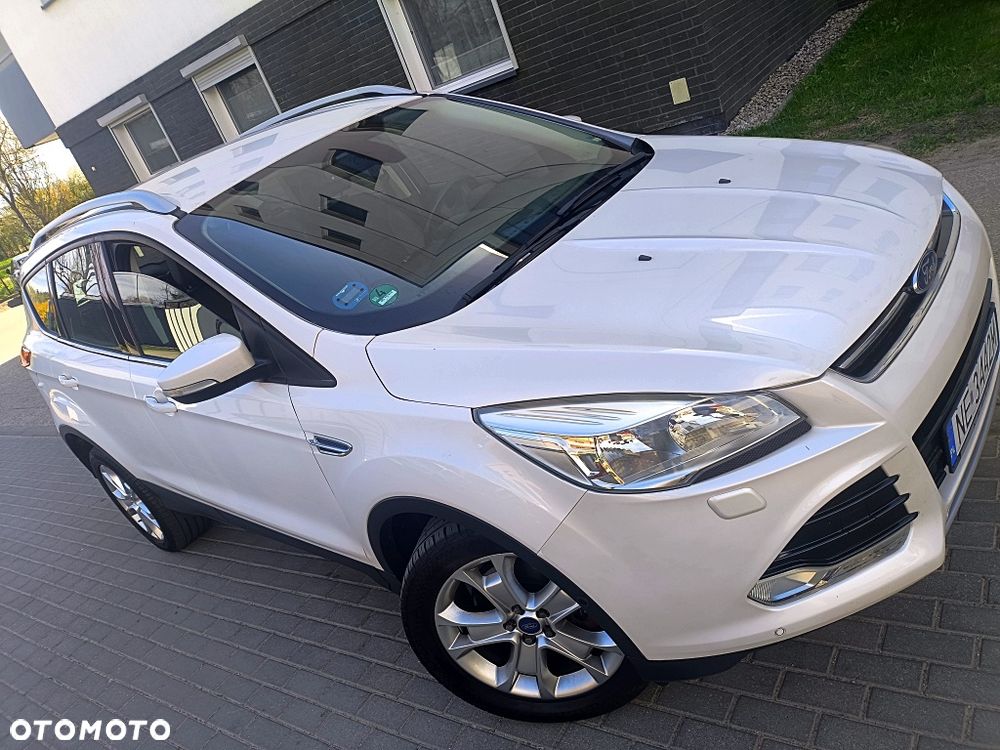 Ford Kuga 2.0 TDCi 2x4 Titanium - 5