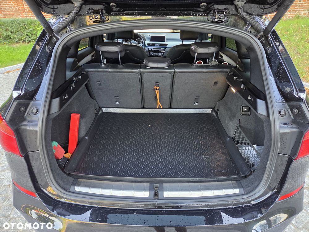 BMW X1 - 16