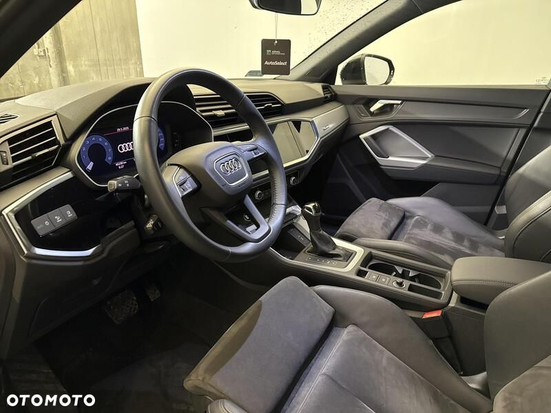 Audi Q3 - 10