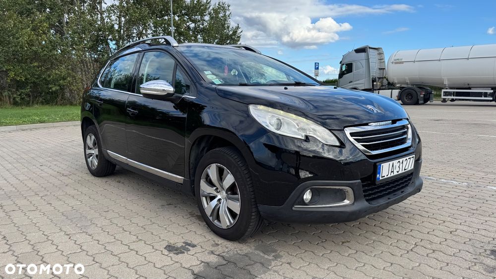 Peugeot 2008 1.6 e-HDi Style S&S - 3