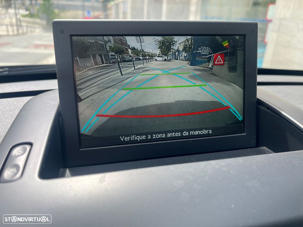 Peugeot 3008 1.6 BlueHDi Allure EAT6 - 21