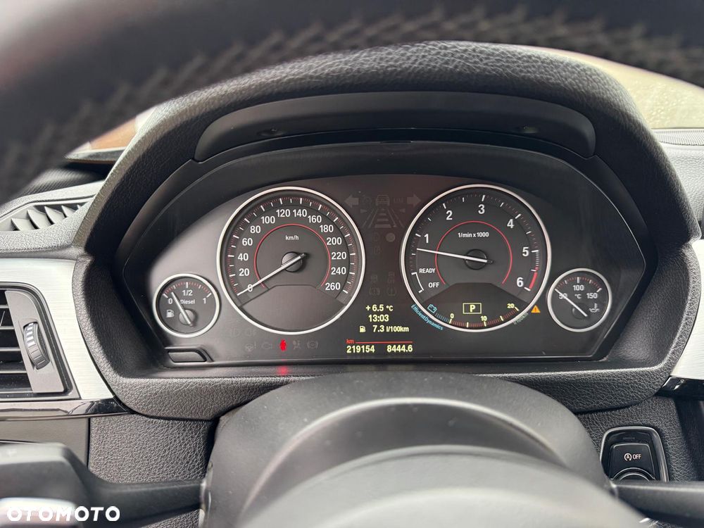 BMW Seria 3 330d Sport Line - 22