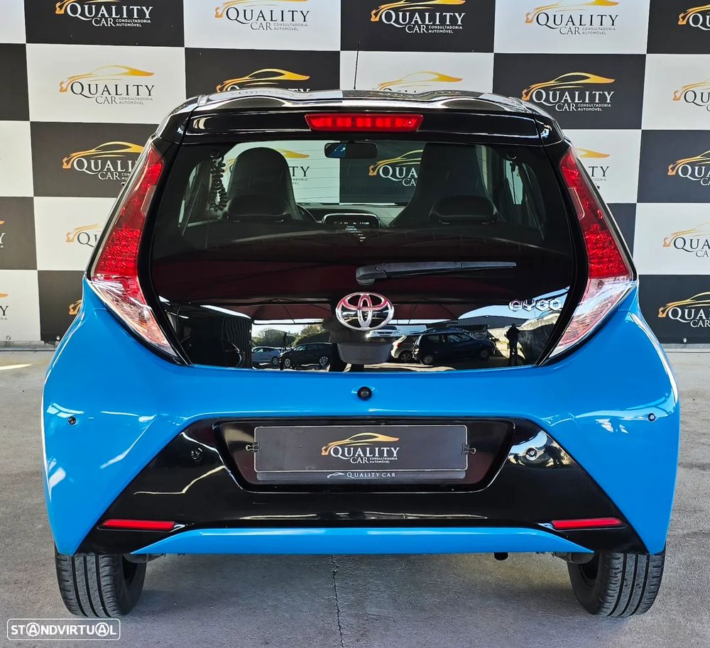 Toyota Aygo x-cite - 3