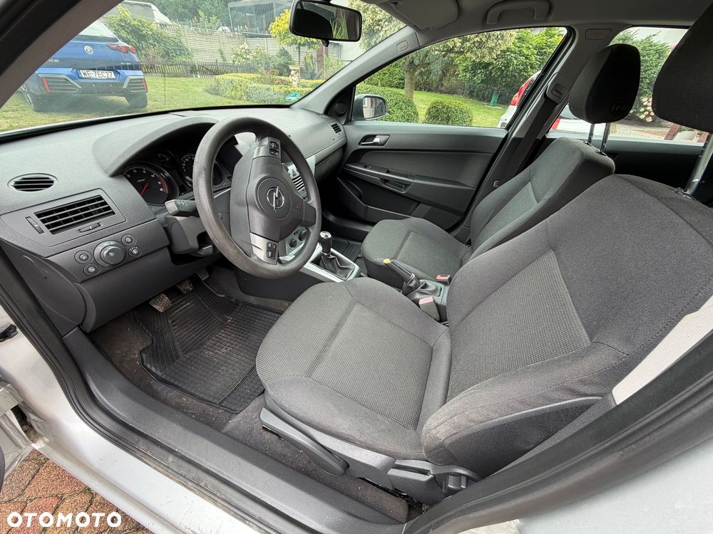 Opel Astra - 15