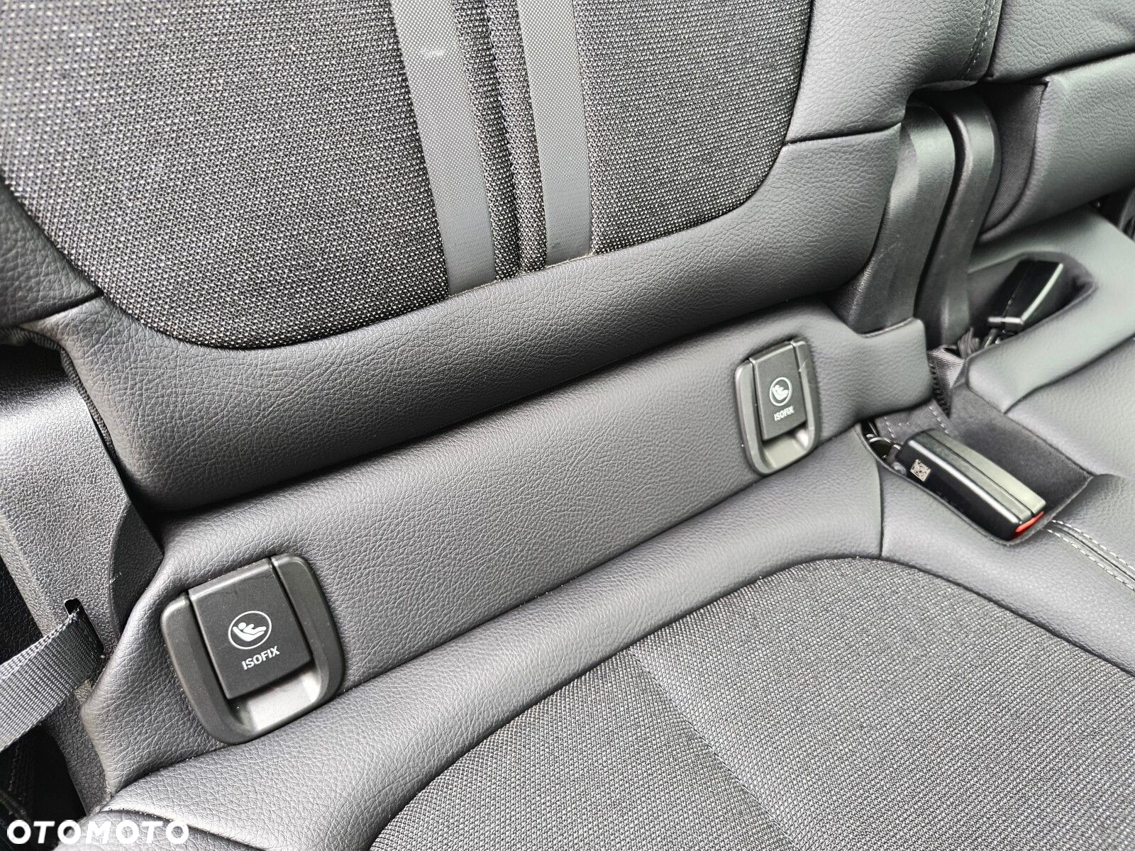 BMW Seria 2 218i M Sport - 38