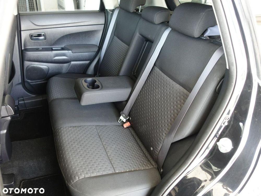 Mitsubishi ASX 1.6 2WD Intro Edition - 17