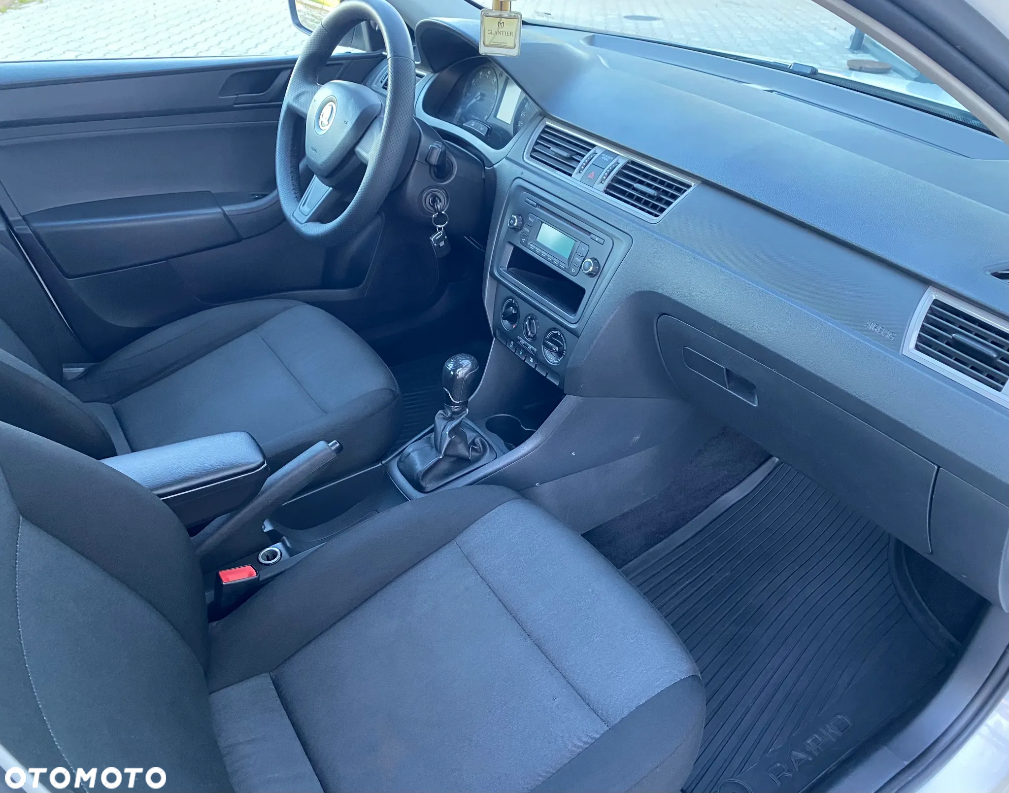 Skoda RAPID - 20