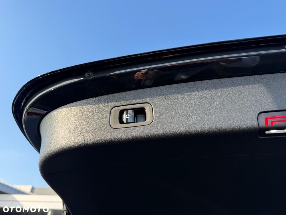 Mercedes-Benz GLC 220 d mHEV 4-Matic AMG Line - 18