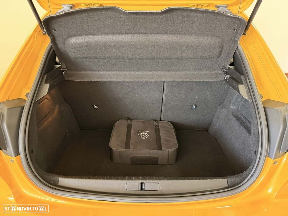 Peugeot e-208 50 kWh Active Pack - 23