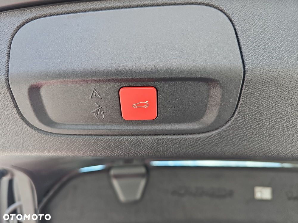 Peugeot 408 1.2 PureTech GT S&S EAT8 - 23