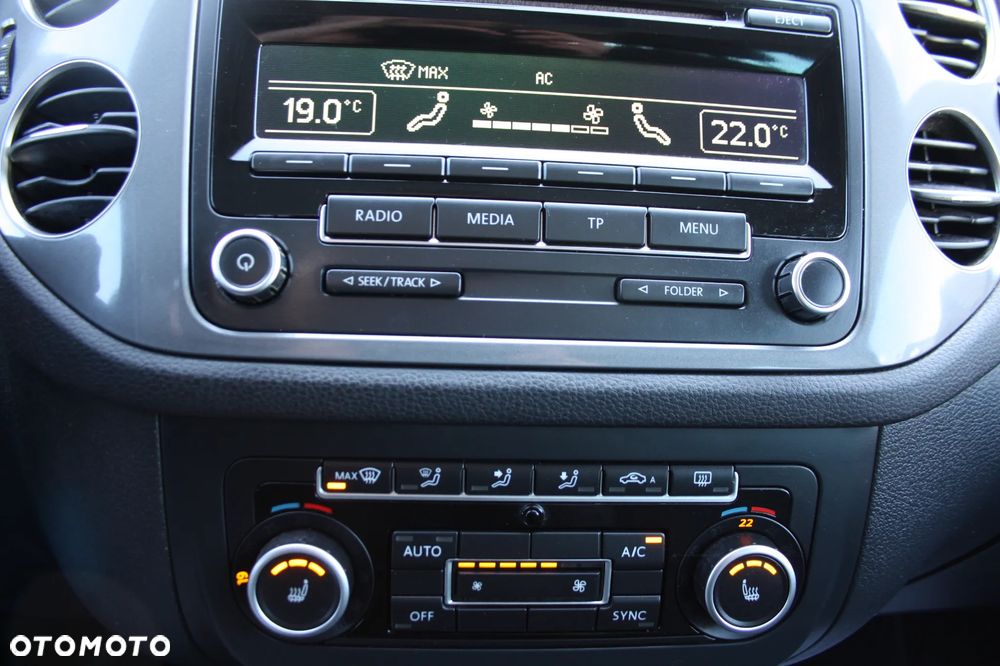 Volkswagen Tiguan 1.4 TSI BlueMotion Technology Exclusive - 21