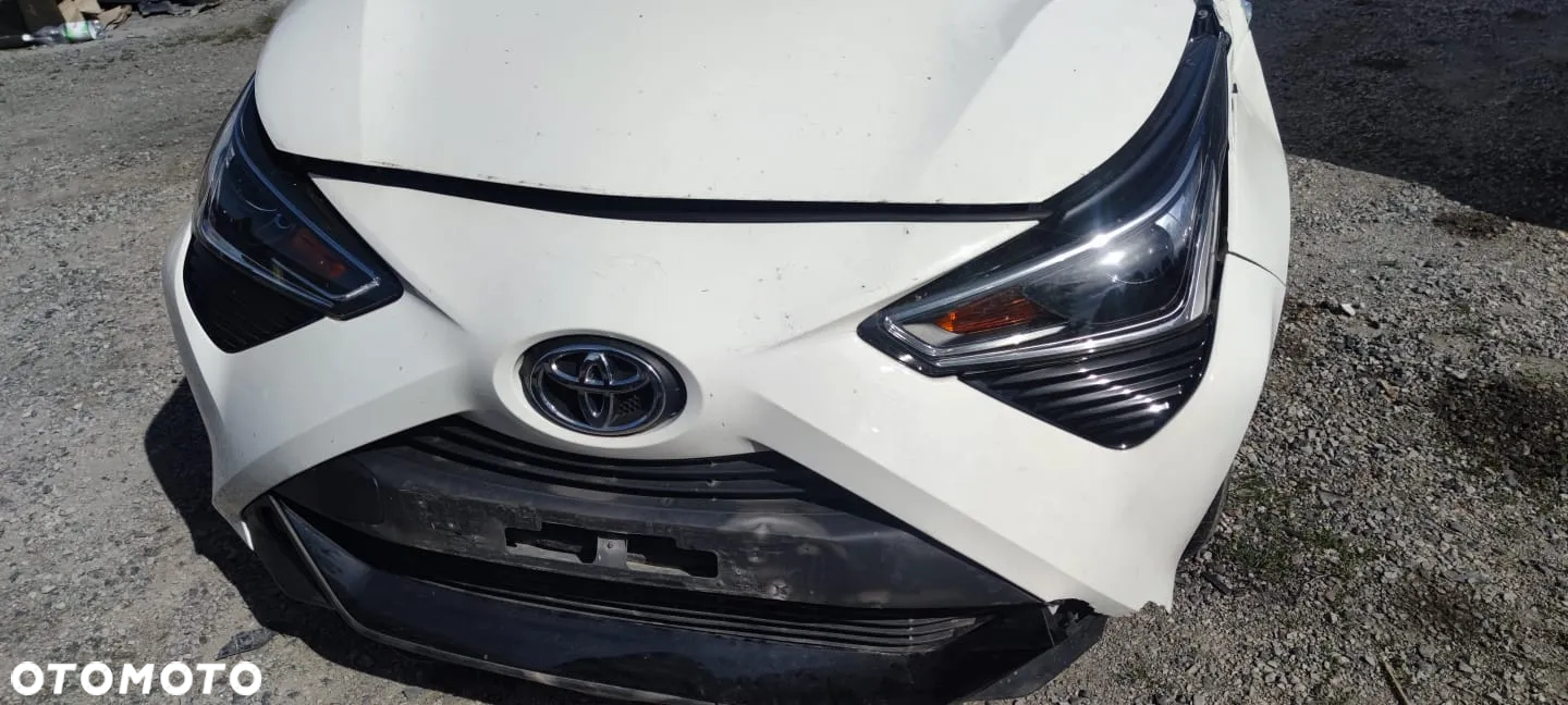 Toyota Aygo 1.0 b-gaz 2019r cały na cześci kolor 086 - 5