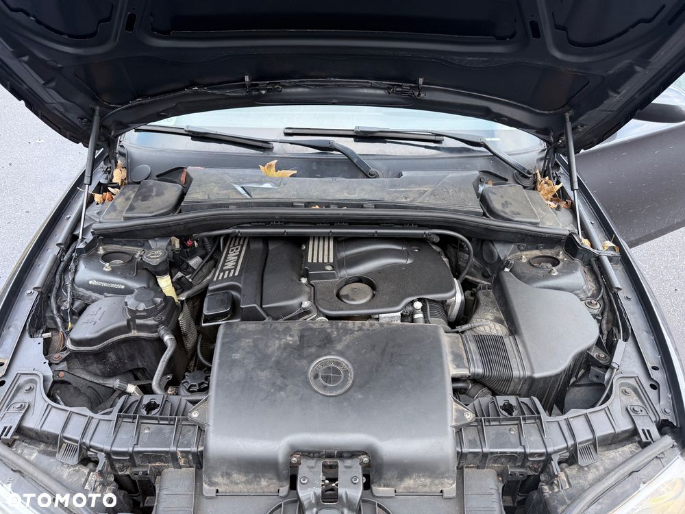 BMW Seria 1 120i - 14