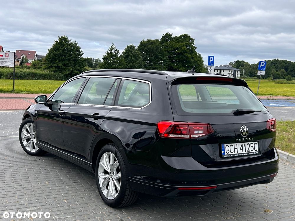 Volkswagen Passat 2.0 TDI SCR Comfortline DSG - 9