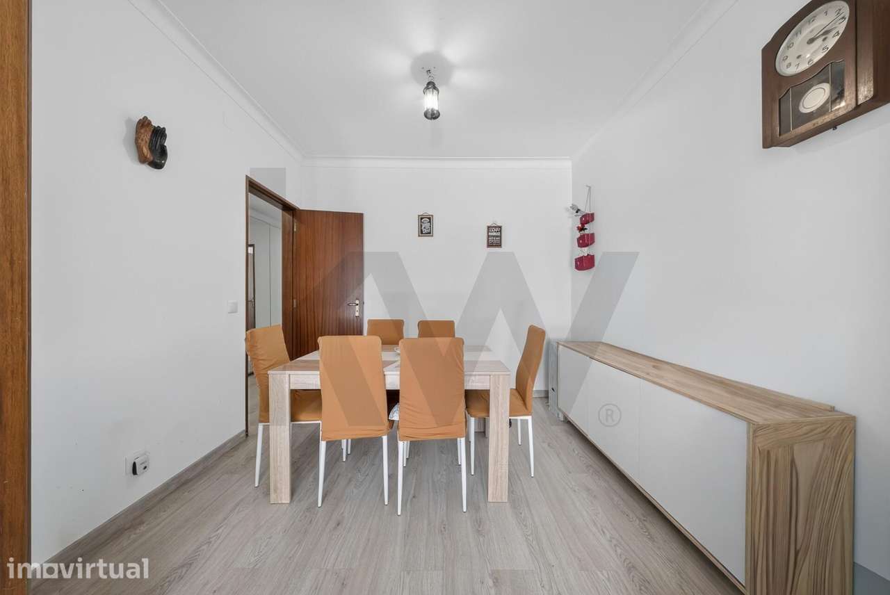 Apartamento T2 com Logradouro Privativo – O seu novo refúgio na cidade - Grande imagem: 3/15