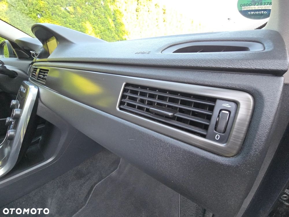 Volvo V70 D3 Kinetic - 28