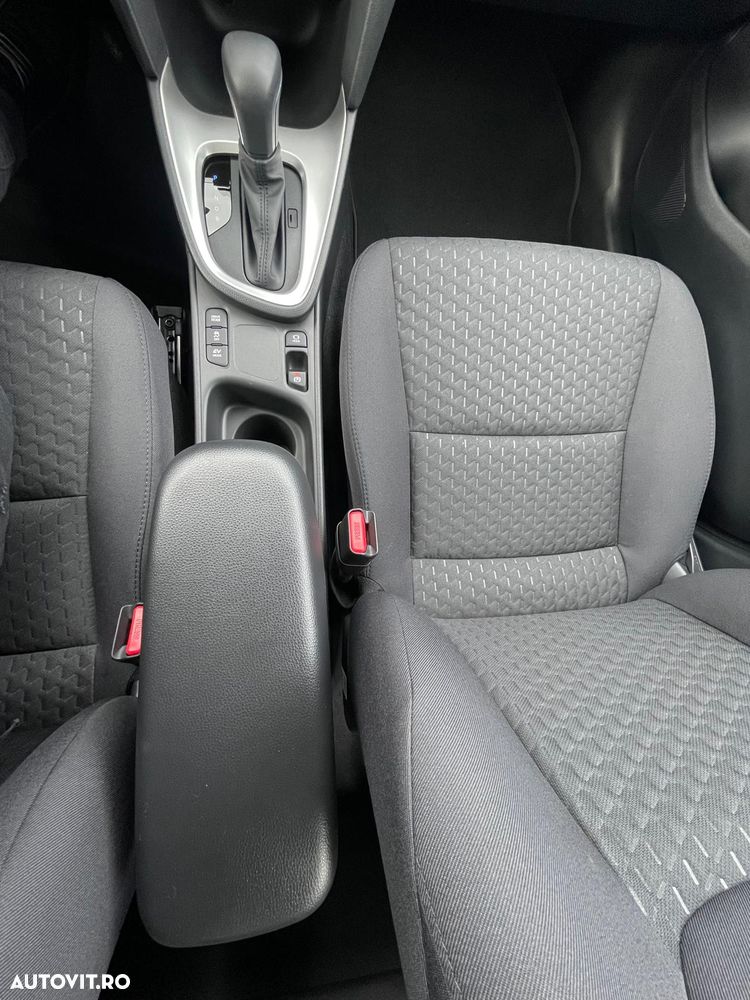 Toyota Yaris Cross 1.5 VVT-i HSD 116 4x2 HEV Active - 18