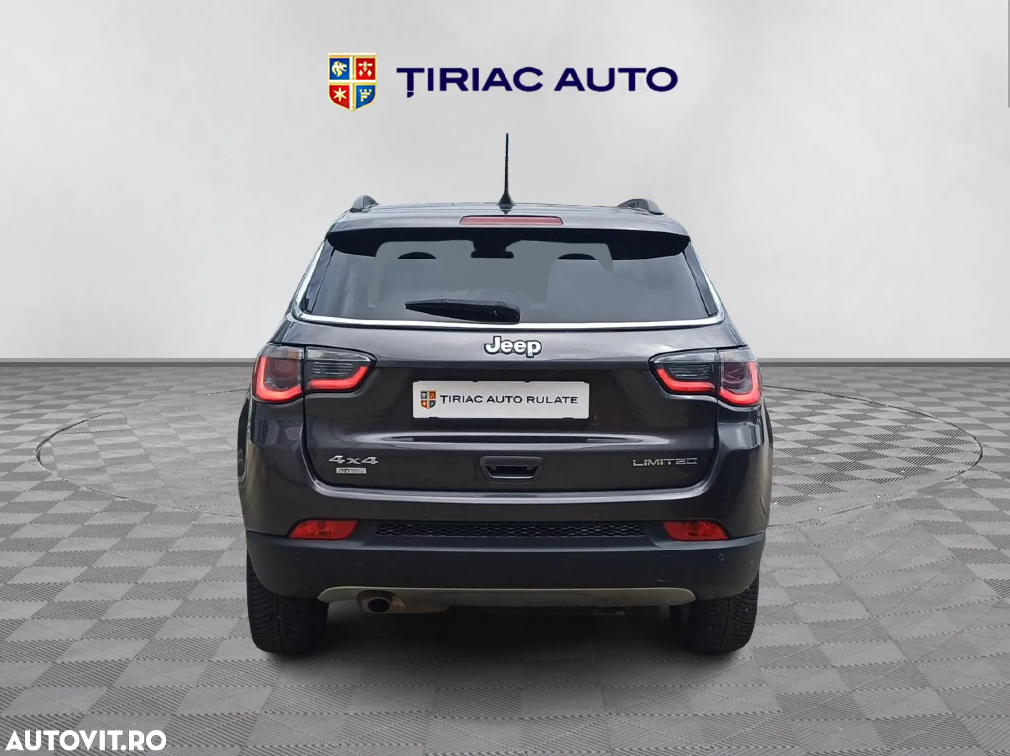 Jeep Compass 2.0 M-Jet 4x4 AT Limited - 4