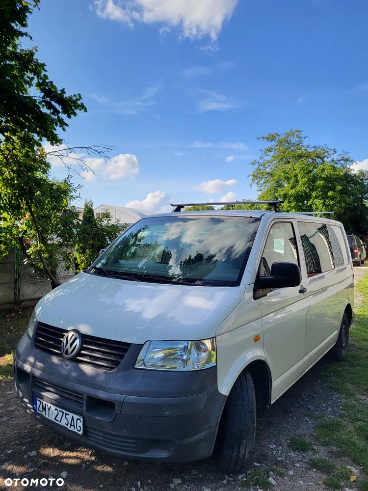 Volkswagen Transporter - 1