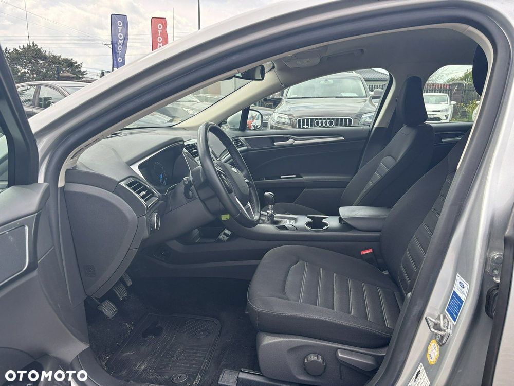 Ford Mondeo - 19
