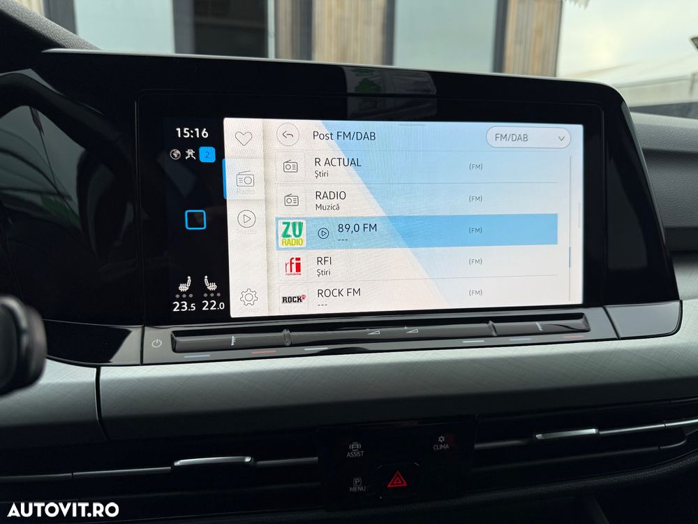 Volkswagen Golf 1.5 eTSI OPF DSG Life - 34