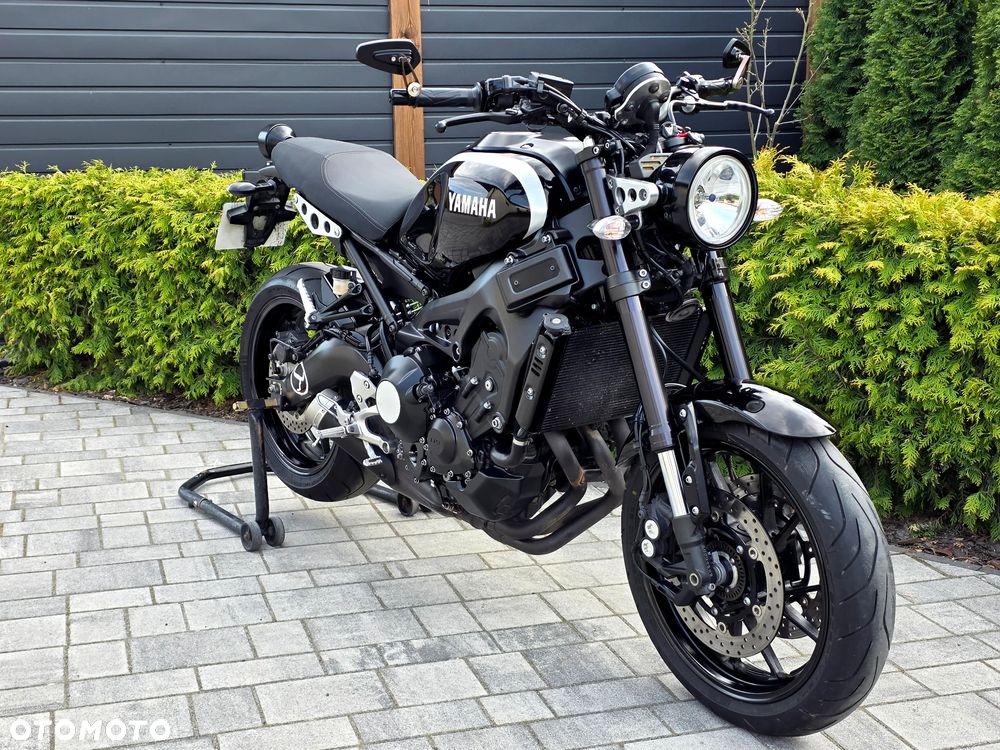 Yamaha XSR - 4