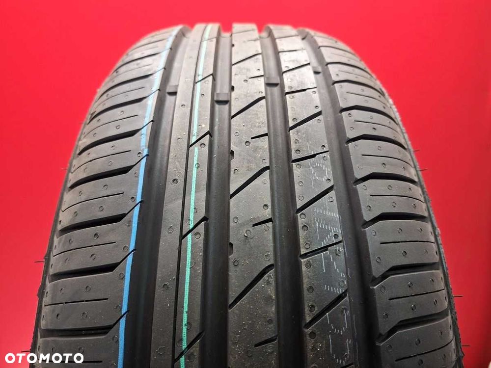 215/55 R17 94W Nowe letnie opony Ceat Securadrive - 2