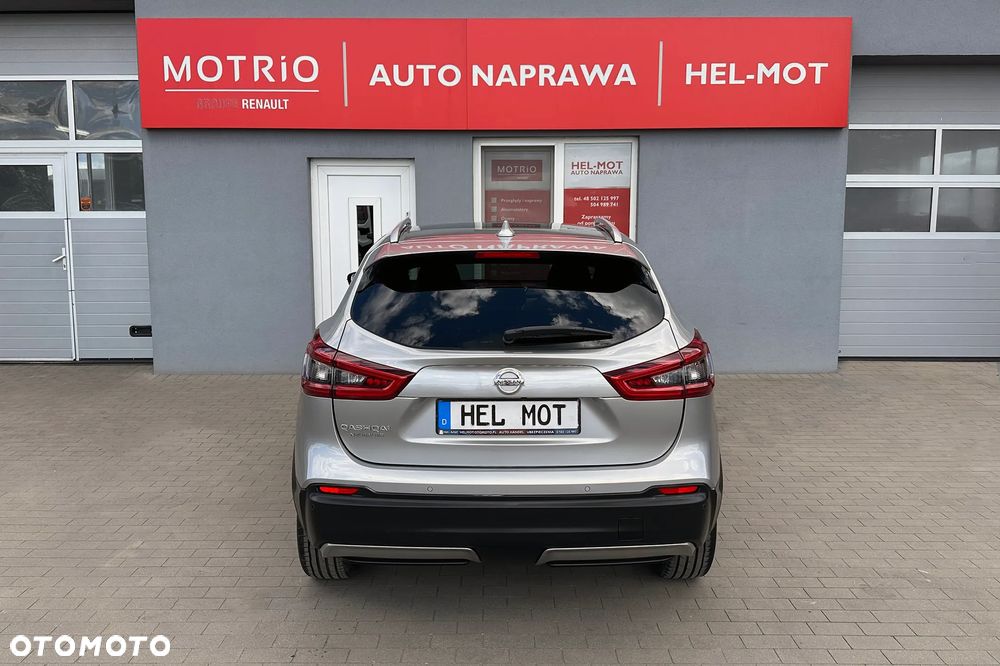 Nissan Qashqai 1.6 dCi Xtronic TEKNA+ - 8