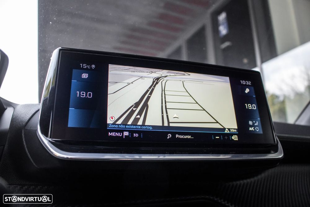 Peugeot 2008 1.5 BlueHDi GT EAT8 - 35