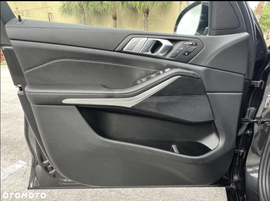 BMW X7 xDrive40i sport - 31