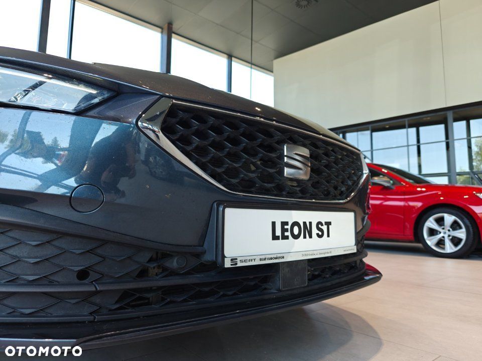 Seat Leon 2023 photo 4