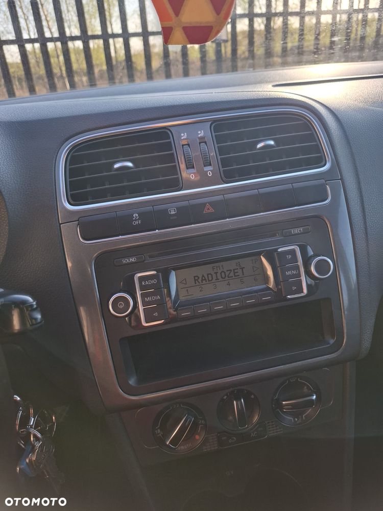 Volkswagen Polo - 3