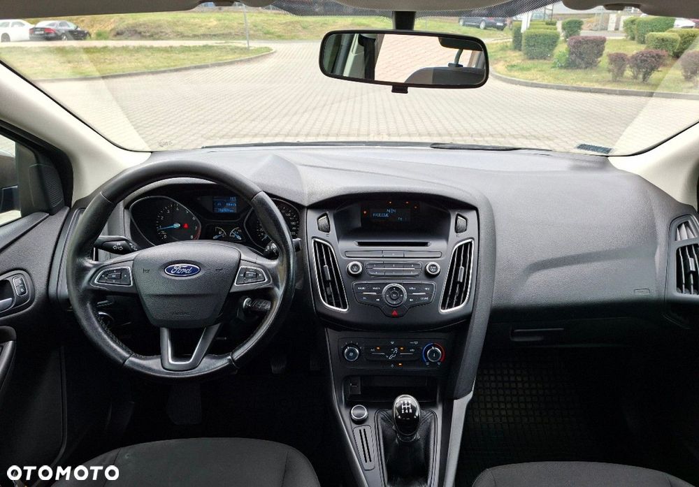 Ford Focus - 20