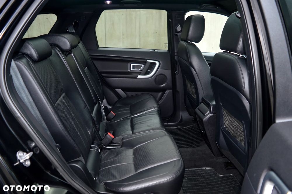 Land Rover Discovery Sport - 9